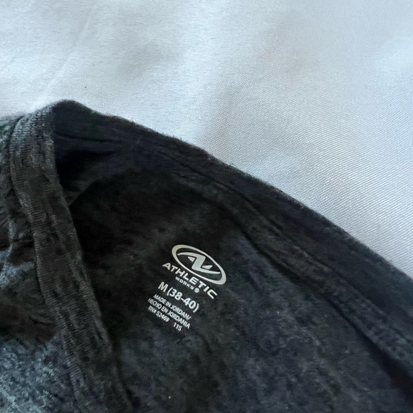 athletic works mens long sleeve size M - Picture 3 of 4